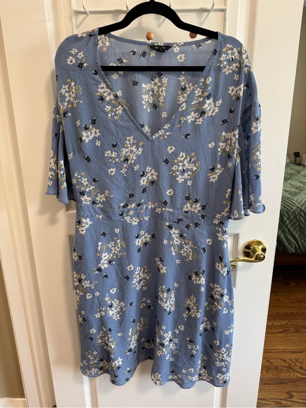 RW&CO Blue Floral V-Neck Dress